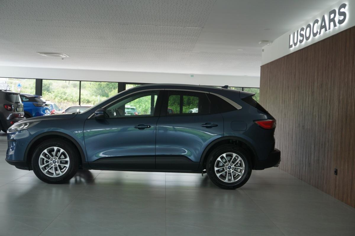 ford-kuga-2022-diesel-1499cc