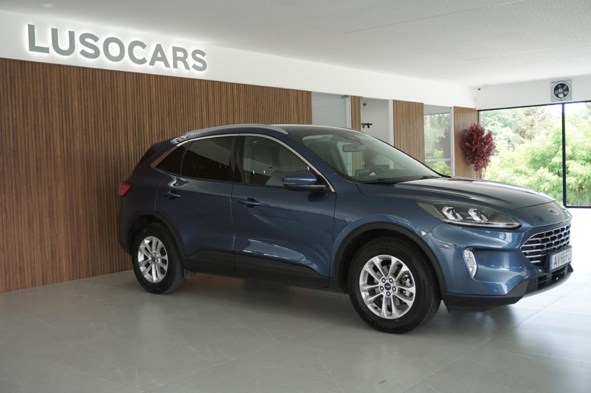 ford-kuga-2022-diesel-1499cc