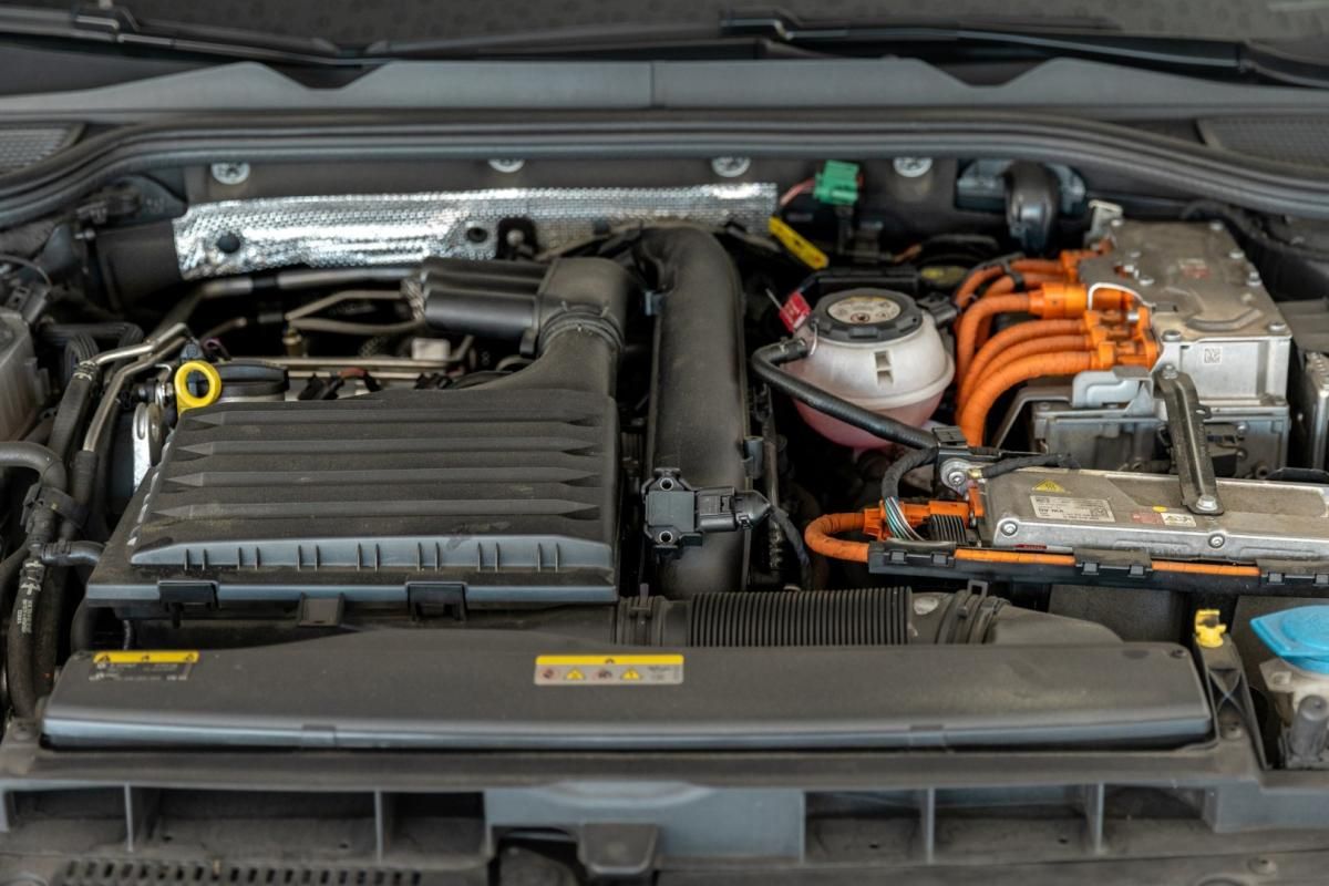 volkswagen-golf-2021-hibrido-1395cc
