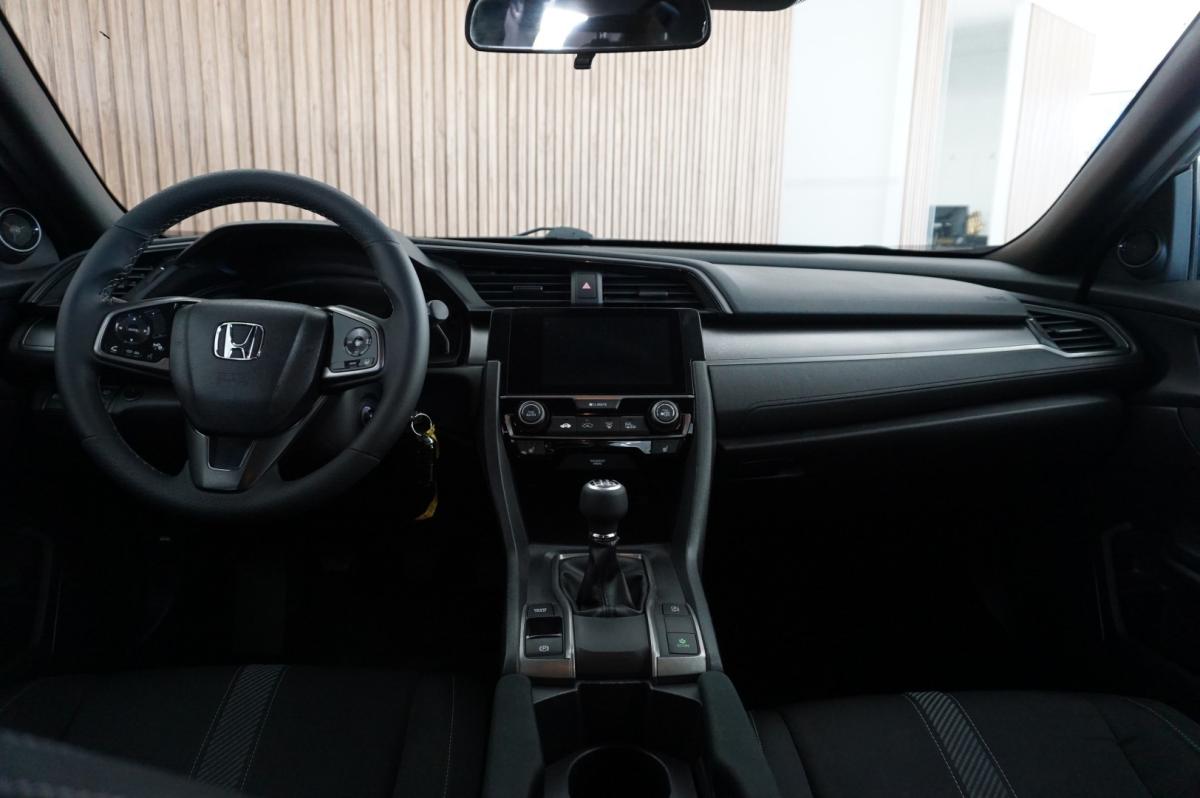 honda-civic-2019-diesel-1597cc