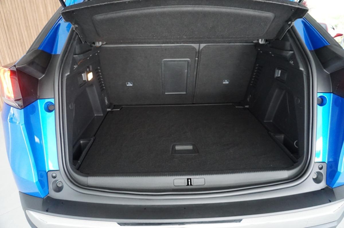 peugeot-3008-2022-gasolina-1199cc
