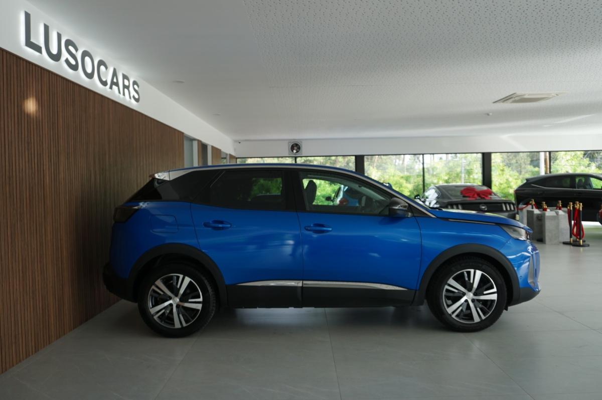 peugeot-3008-2022-gasolina-1199cc