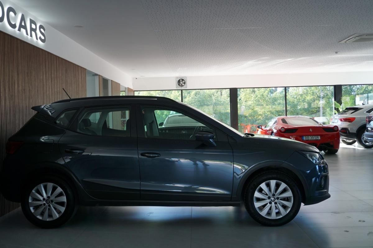 seat-arona-2019-gasolina-999cc