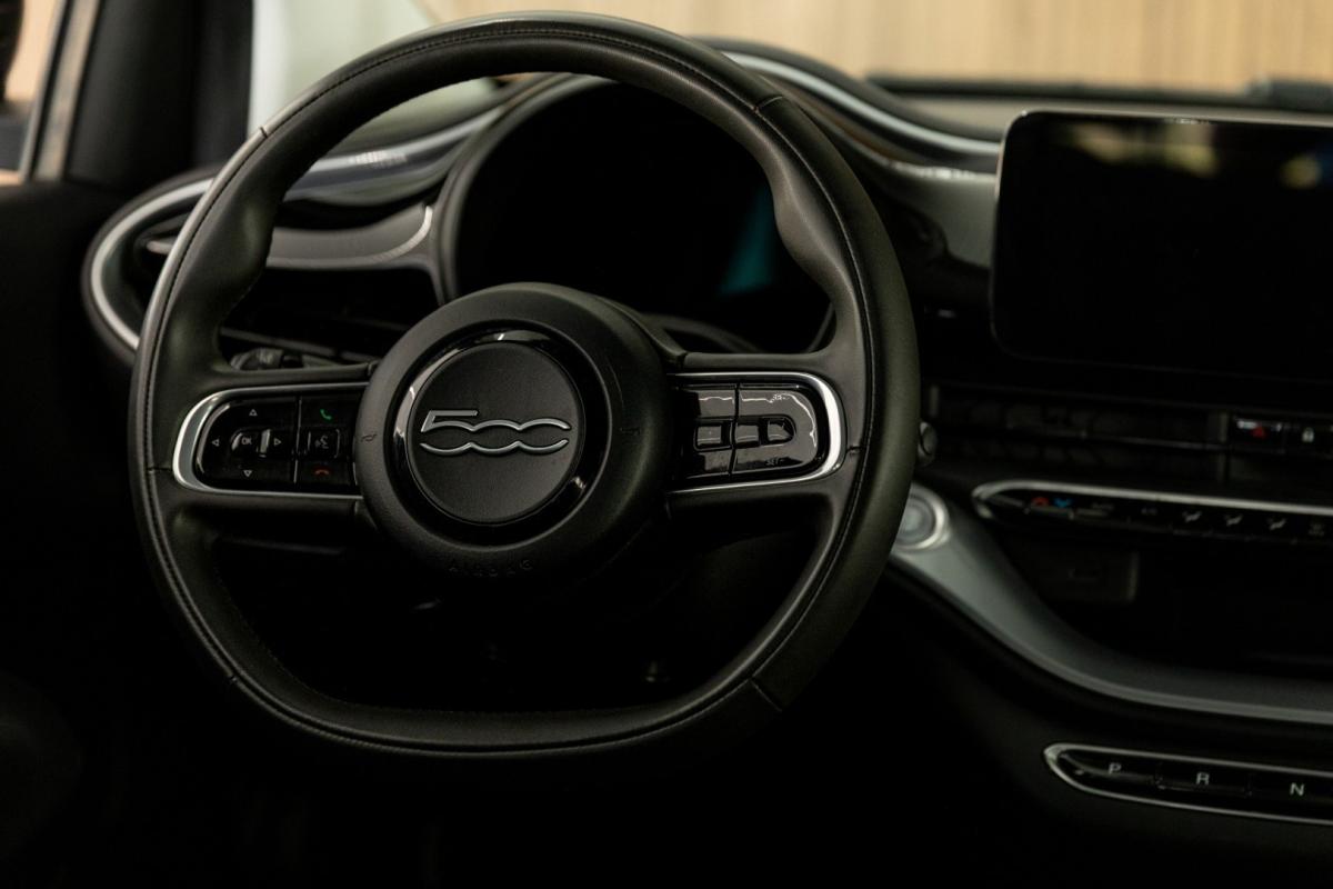 fiat-500e-2021-eletrico-0cc