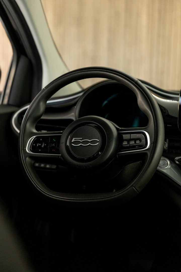 fiat-500e-2021-eletrico-0cc
