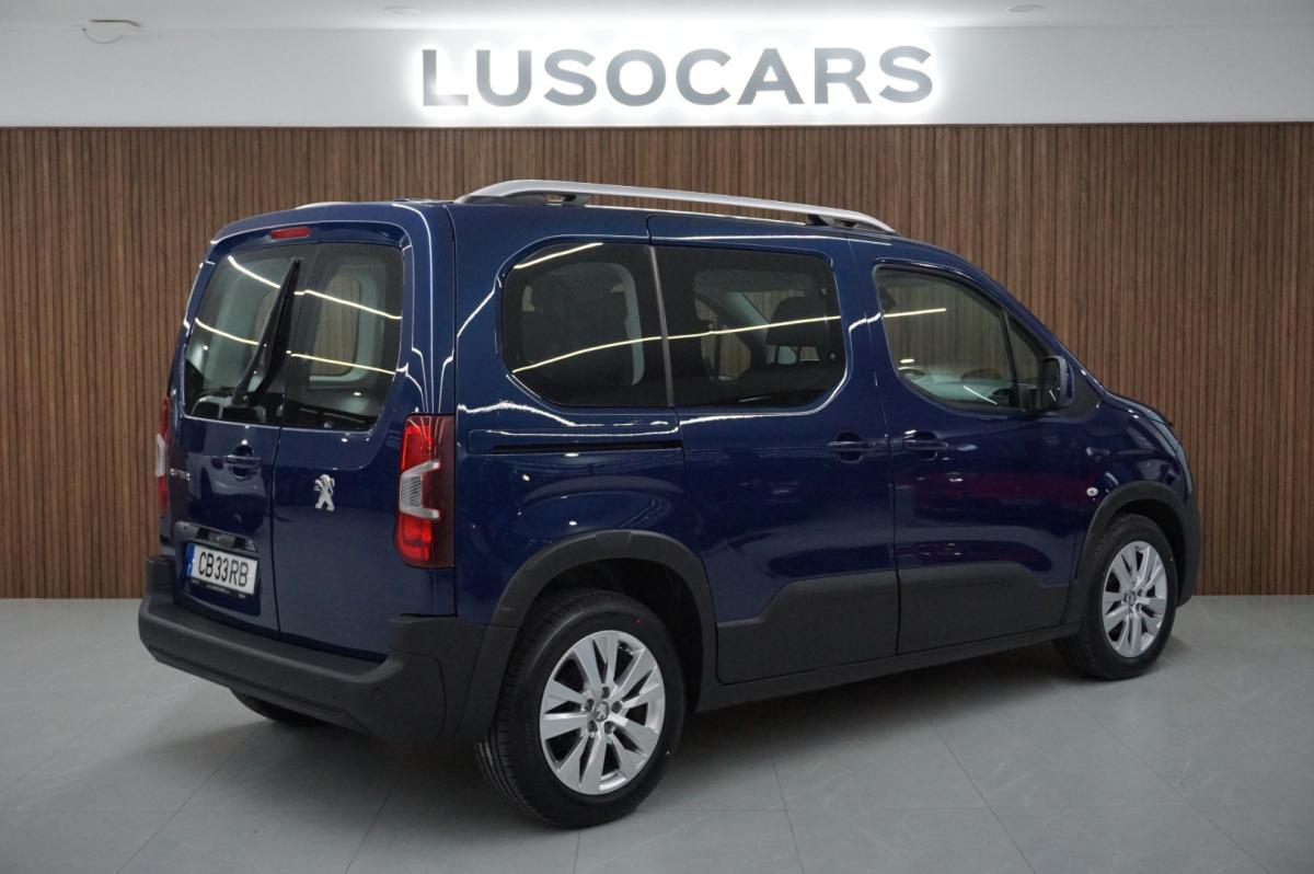 peugeot-rifter-2019-gasolina-1199cc