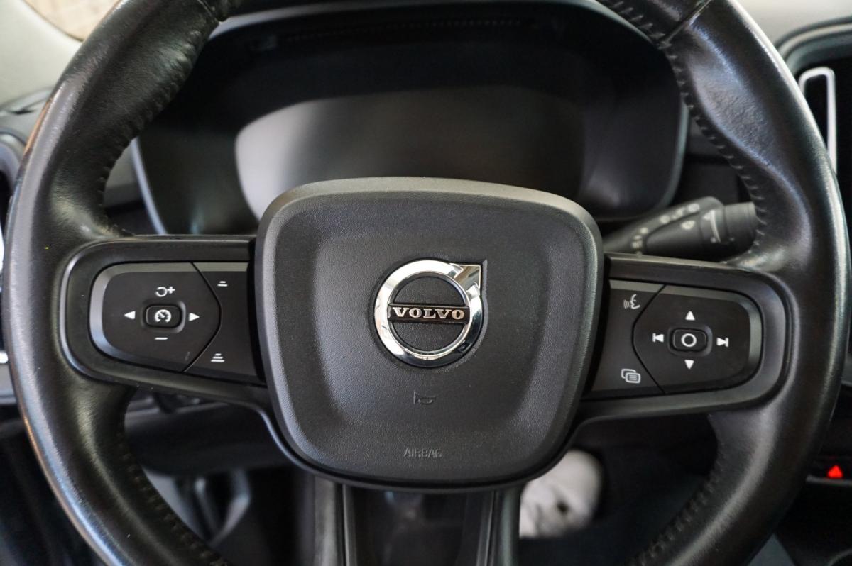 volvo-xc40-2018-gasolina-1477cc