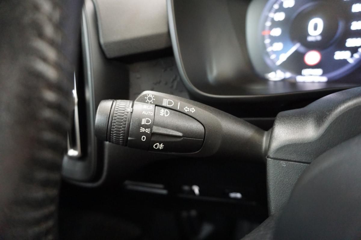 volvo-xc40-2018-gasolina-1477cc