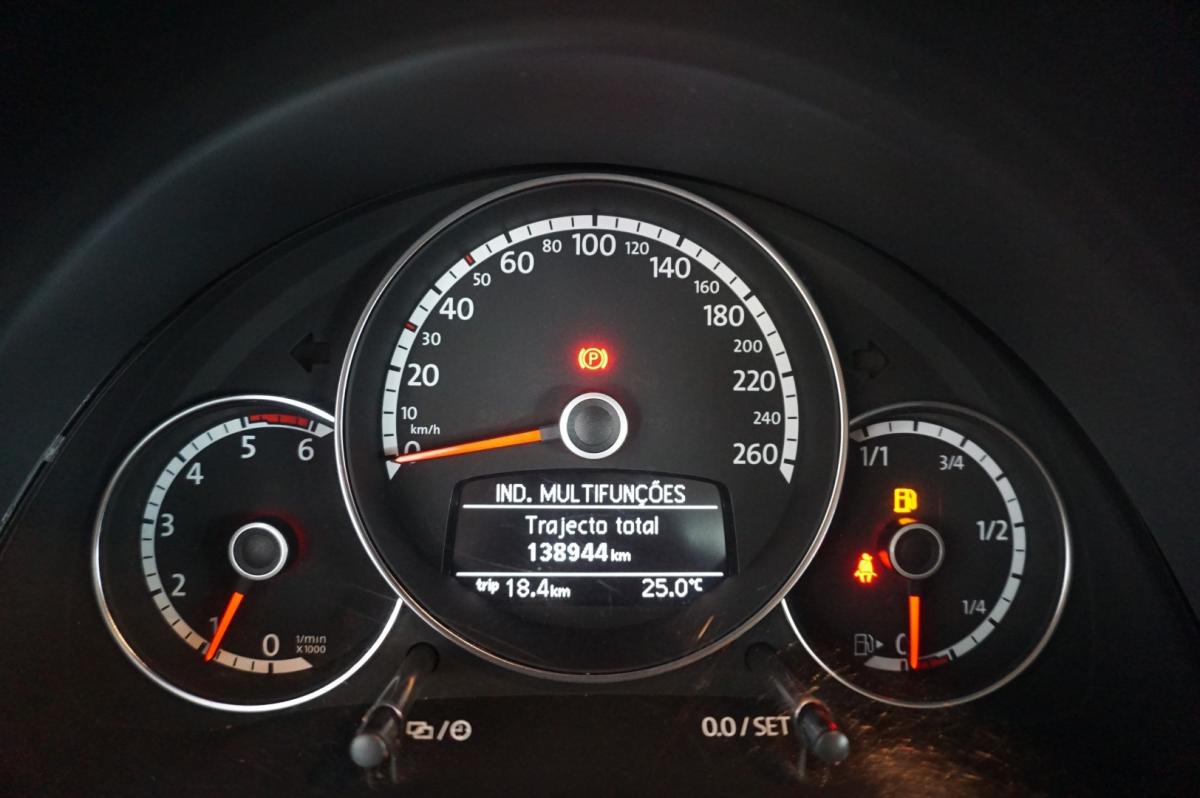 volkswagen-beetle-2013-diesel-1598cc