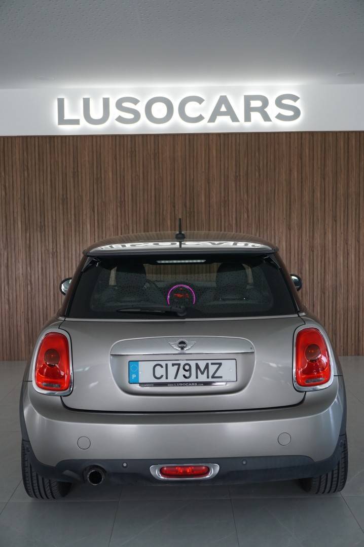 mini-cooper-2017-gasolina-1198cc