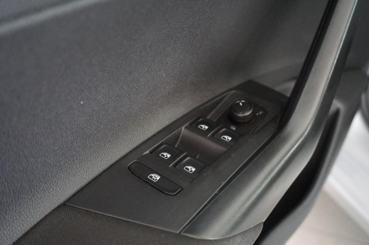volkswagen-polo-2019-gasolina-999cc