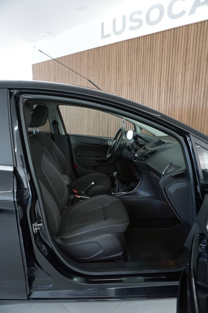 ford-fiesta-2017-gasolina-998cc