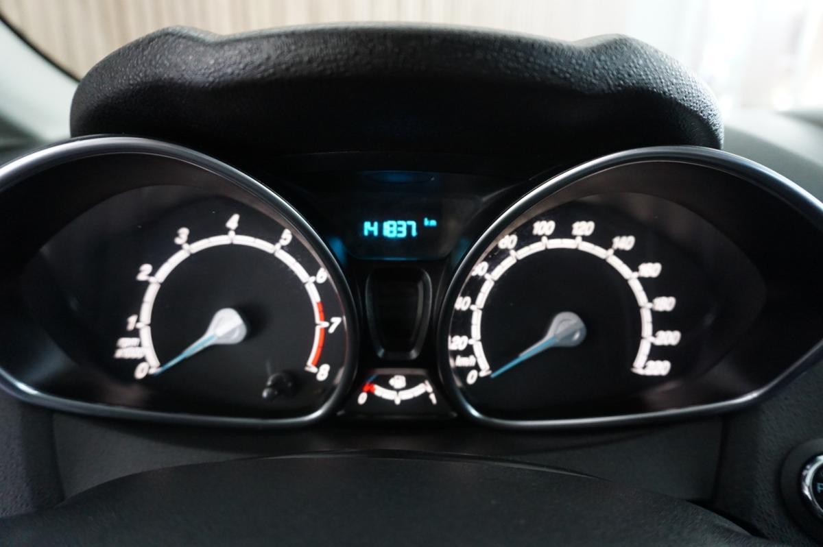 ford-fiesta-2017-gasolina-998cc