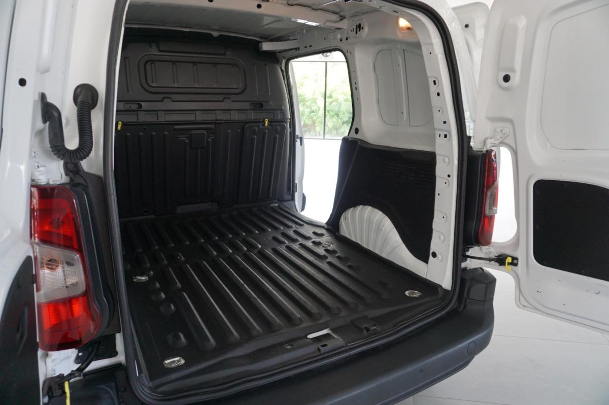 peugeot-partner-2020-diesel-1500cc