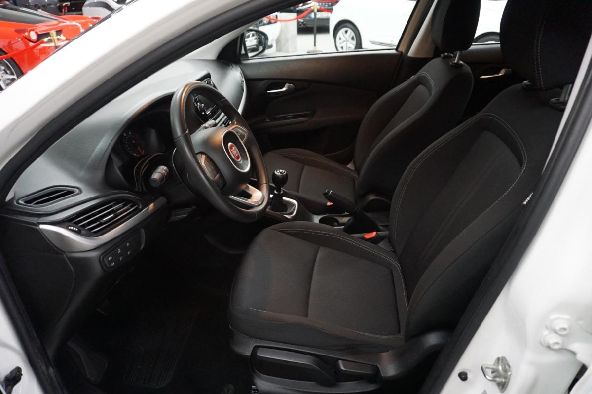 fiat-tipo-station-wagon-2018-diesel-1598cc