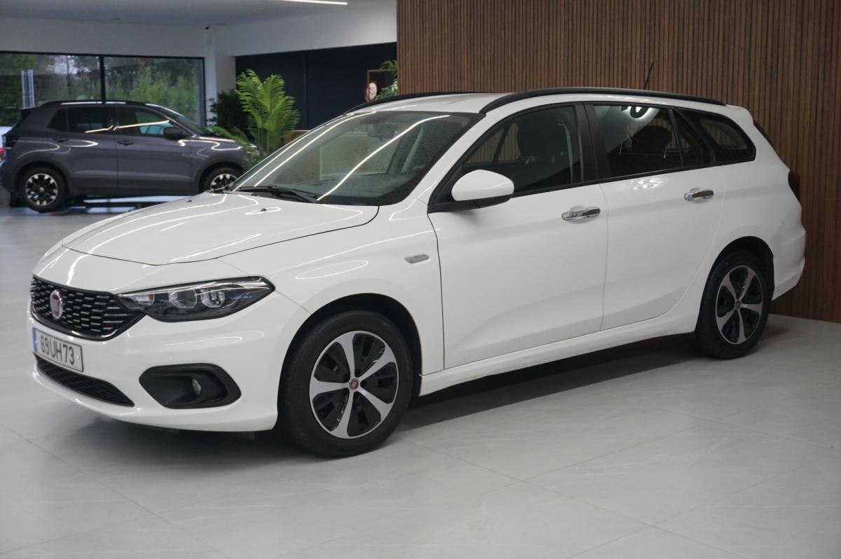 fiat-tipo-station-wagon-2018-diesel-1598cc