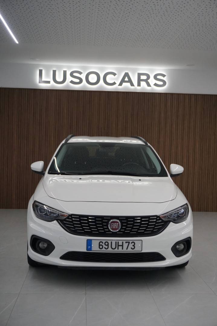 fiat-tipo-station-wagon-2018-diesel-1598cc
