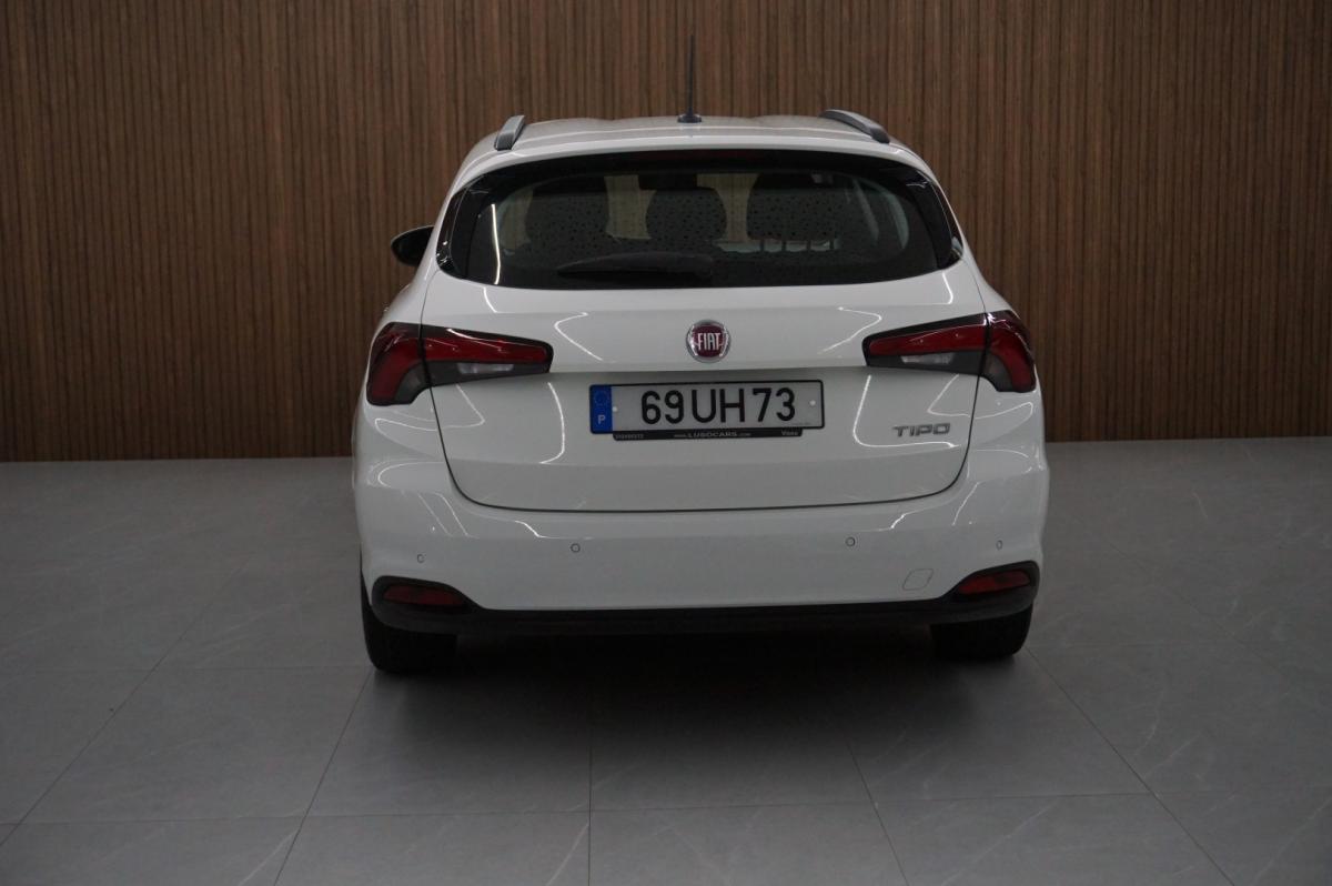 fiat-tipo-station-wagon-2018-diesel-1598cc
