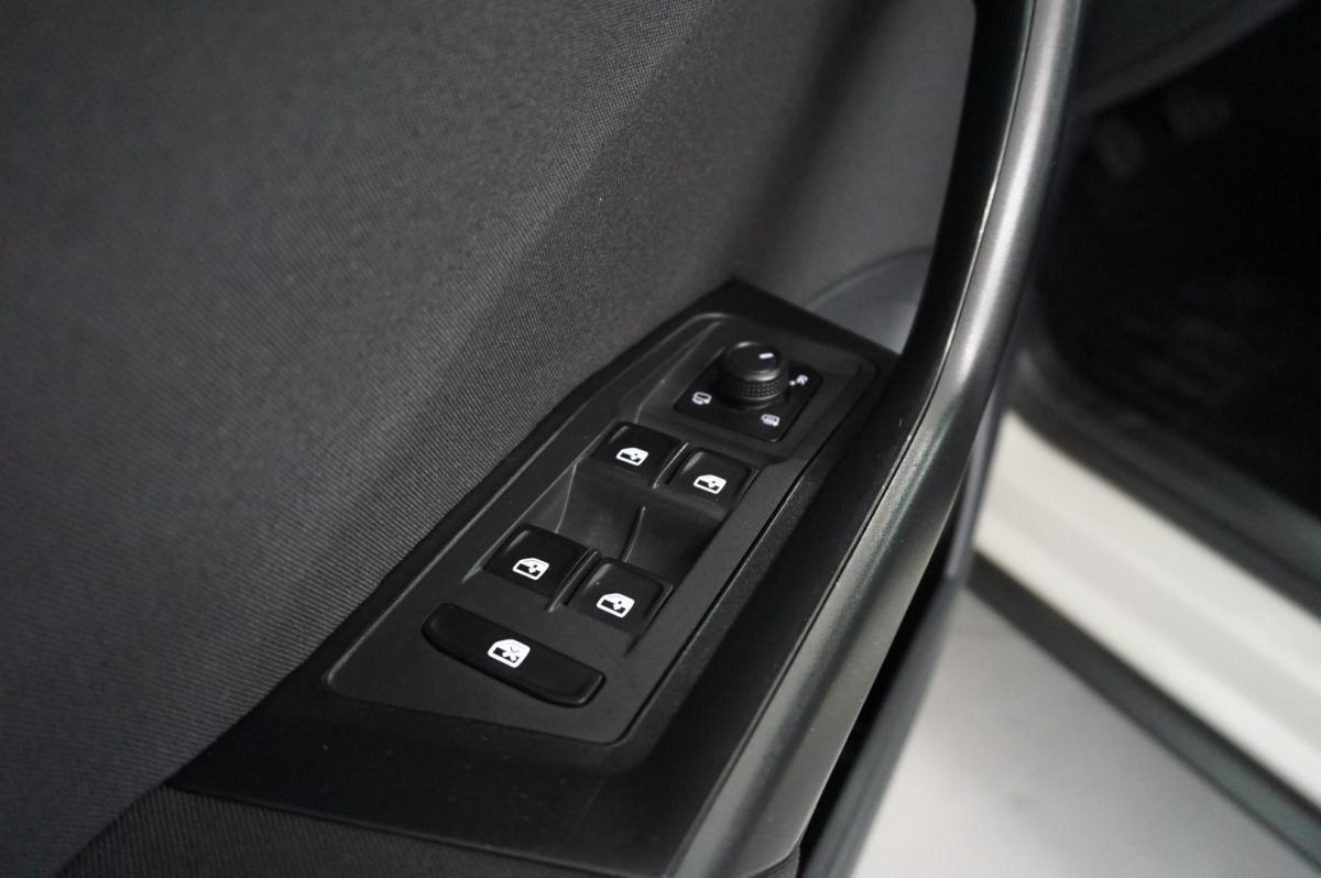 volkswagen-t-roc-2022-gasolina-999cc