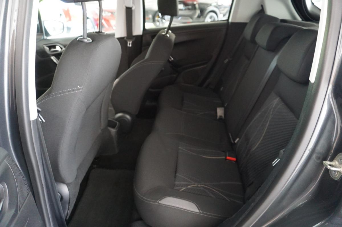 peugeot-208-2014-gasolina-1199cc