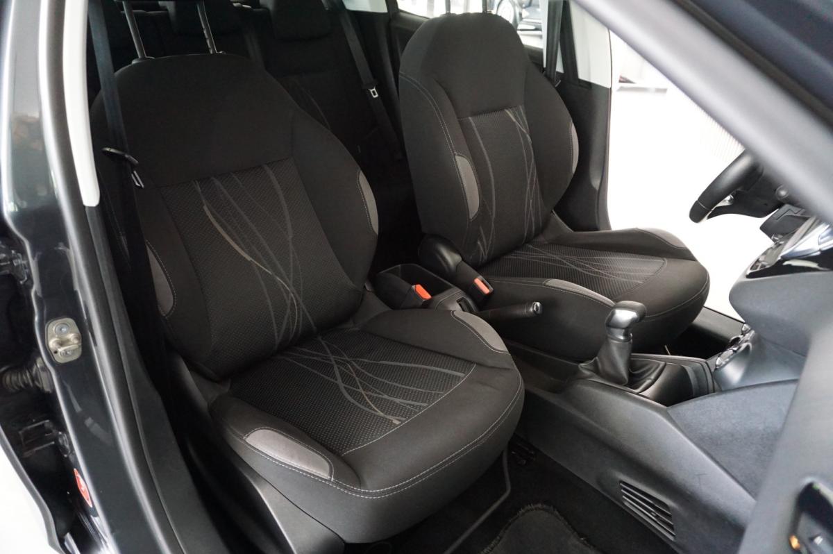 peugeot-208-2014-gasolina-1199cc