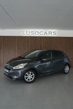peugeot-208-2014-gasolina-1199cc