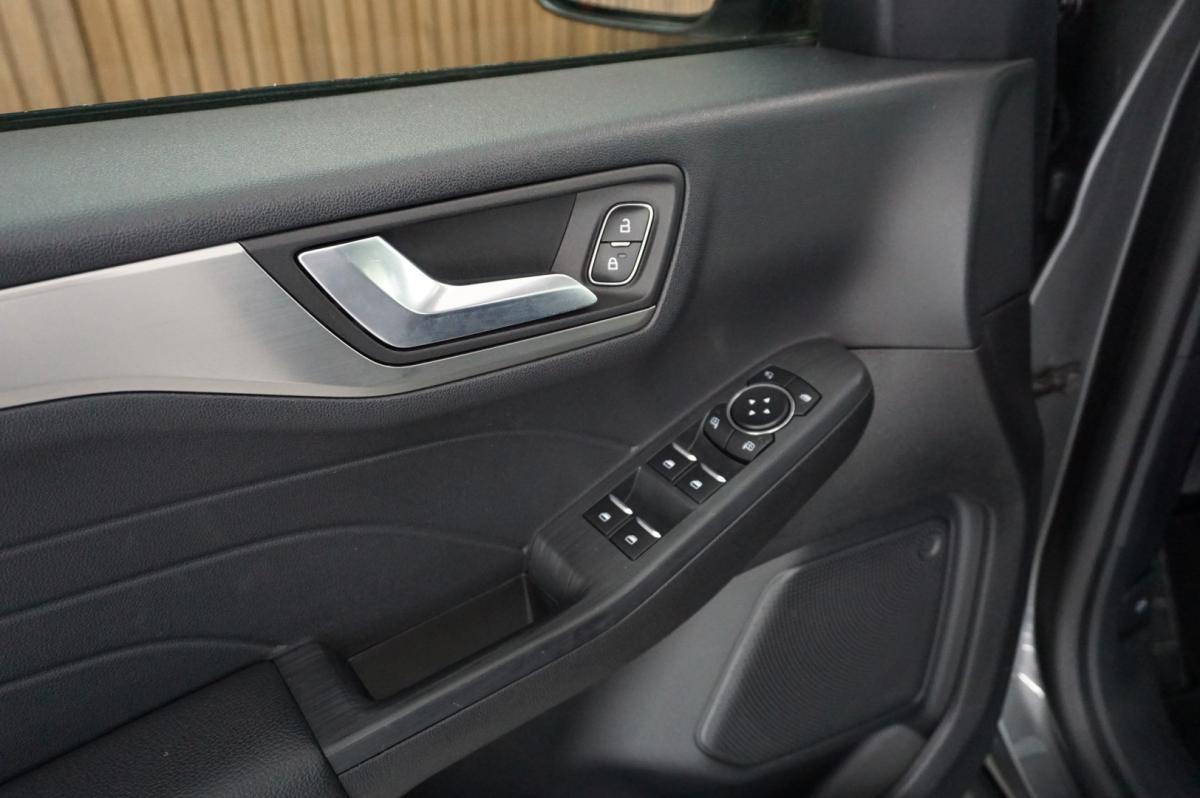 ford-kuga-2022-diesel-1499cc