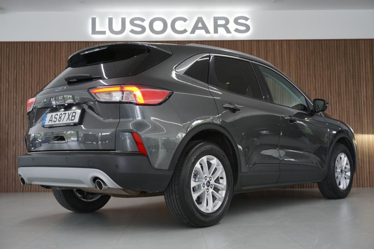 ford-kuga-2022-diesel-1499cc