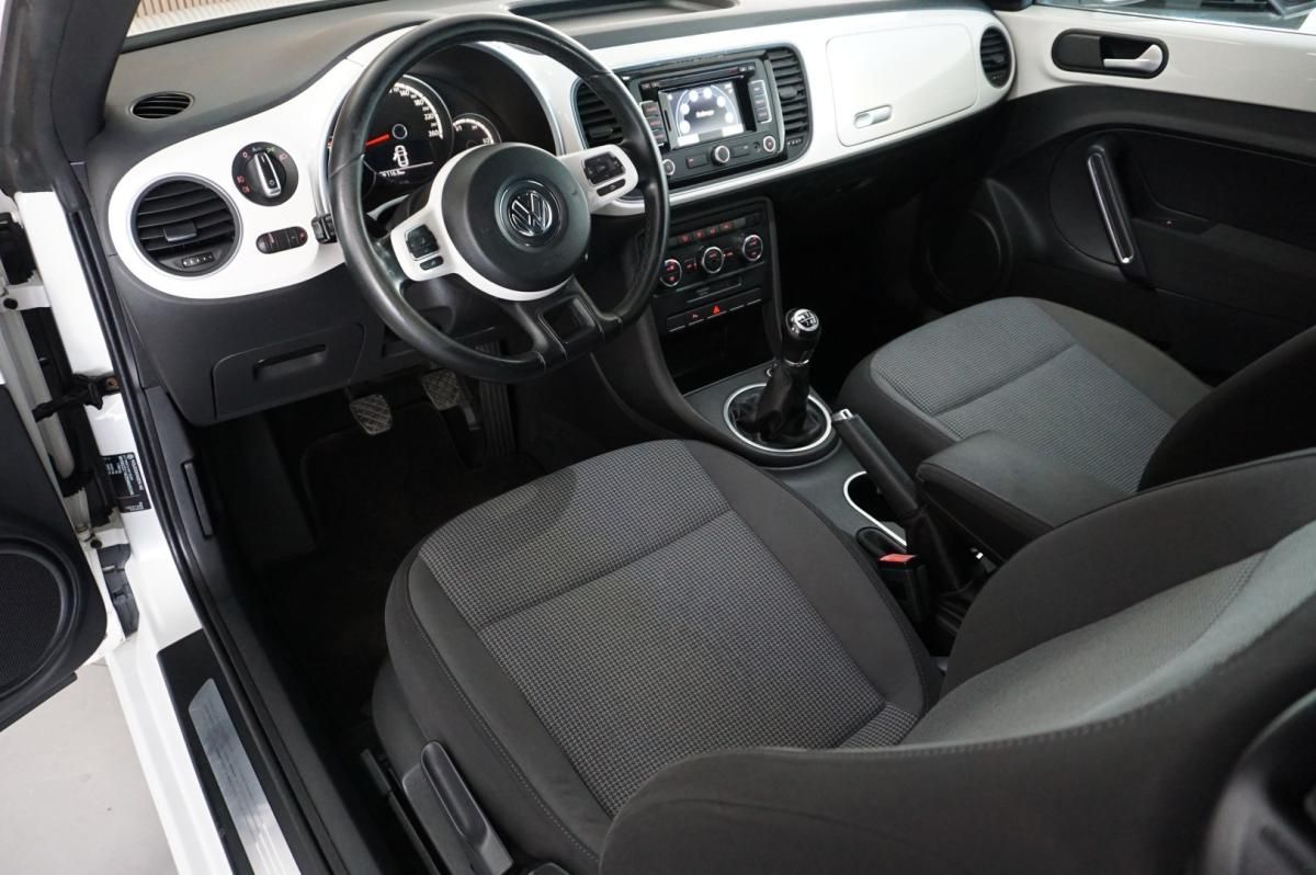 volkswagen-beetle-2014-gasolina-1197cc