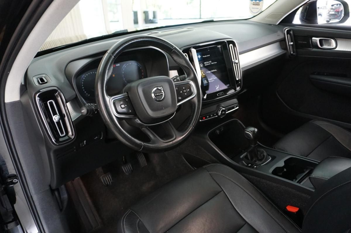volvo-xc40-2021-gasolina-1477cc