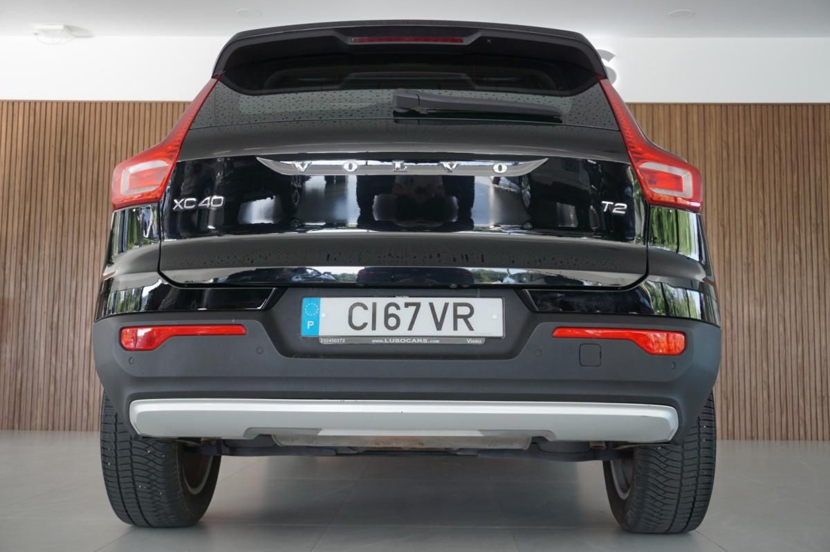 volvo-xc40-2021-gasolina-1477cc
