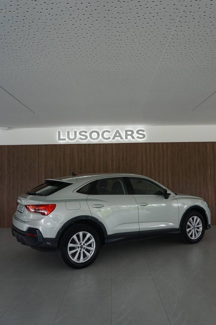 audi-q3-2021-hibrido-1395cc