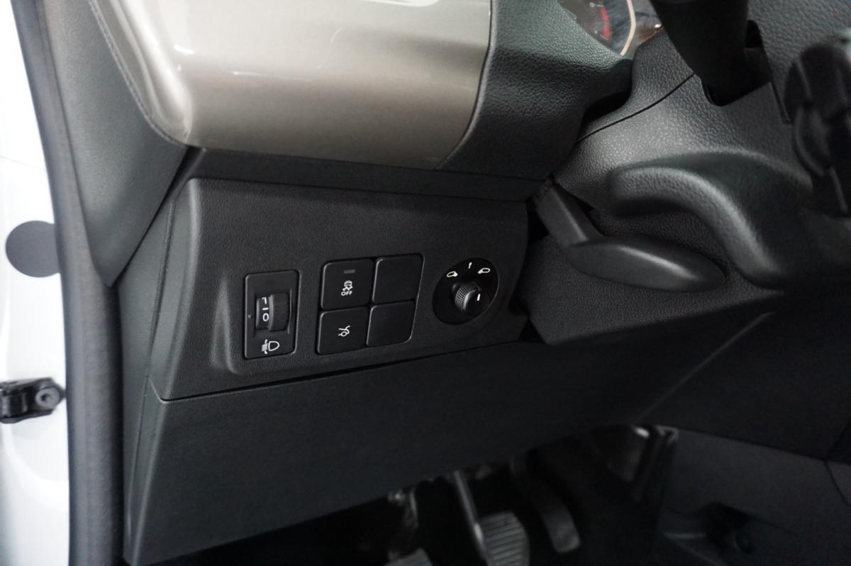 citroen-c-elysee-2018-gasolina-1199cc