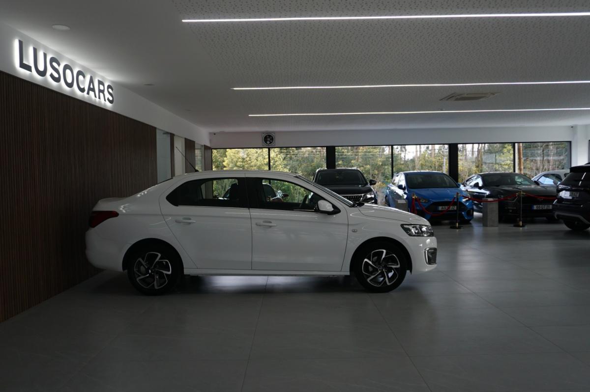citroen-c-elysee-2018-gasolina-1199cc