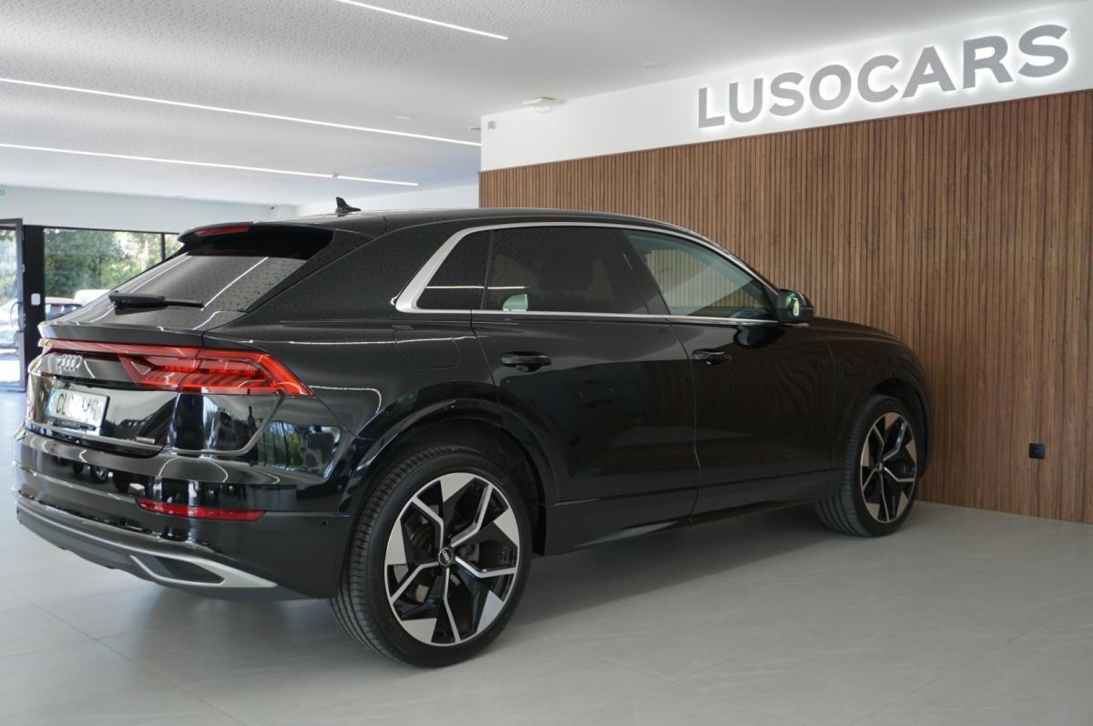 audi-q8-2021-hibrido-2995cc