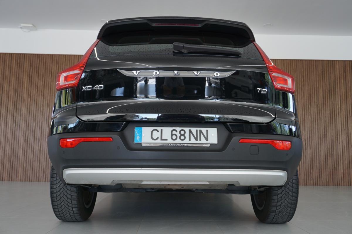 volvo-xc40-2021-gasolina-1477cc