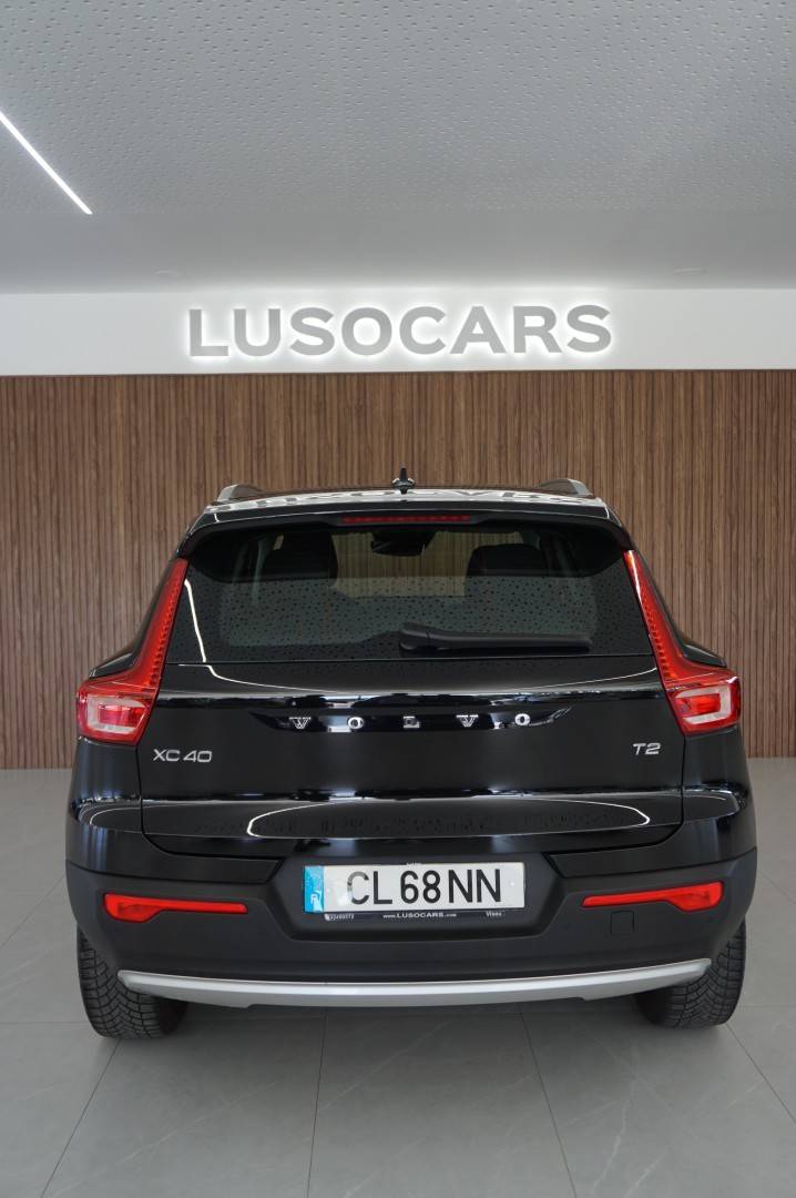 volvo-xc40-2021-gasolina-1477cc