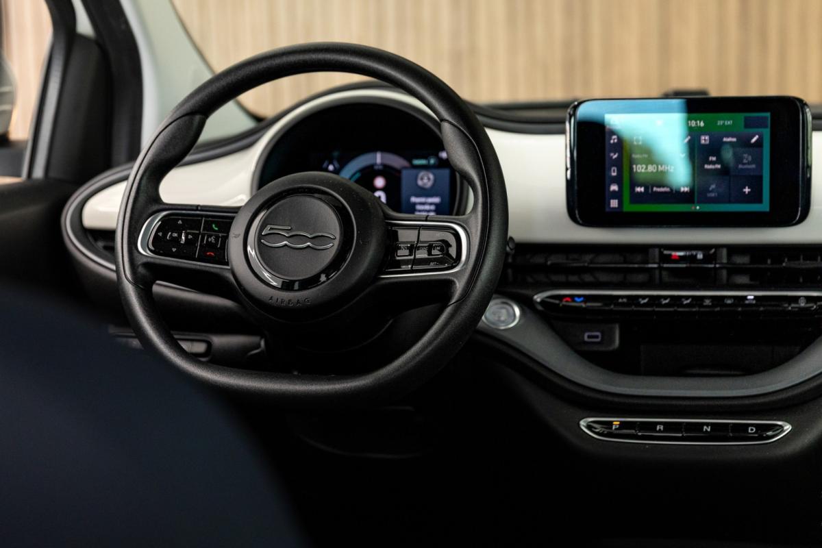 fiat-500e-2021-eletrico-0cc