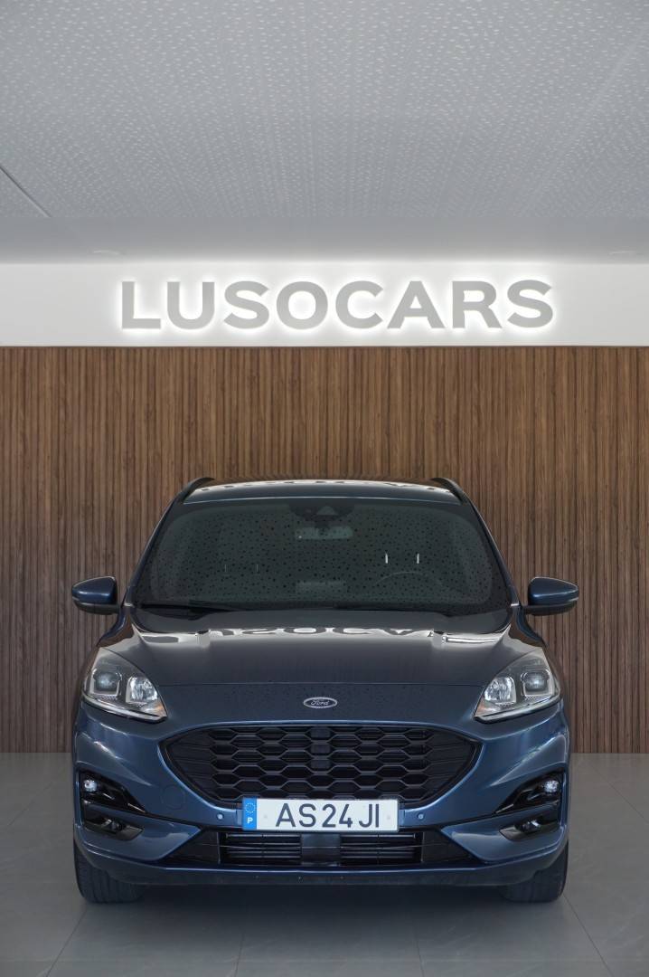 ford-kuga-2022-gasolina-1499cc