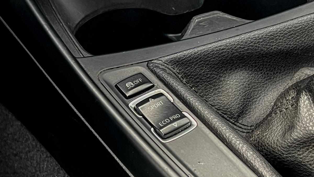 bmw-serie-1-116d-2017-diesel-1496cc