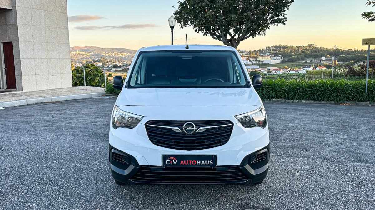 opel-combo-1-5-102cv-2022-diesel-1499cc