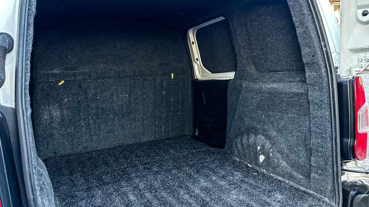 opel-combo-1-5-102cv-2022-diesel-1499cc