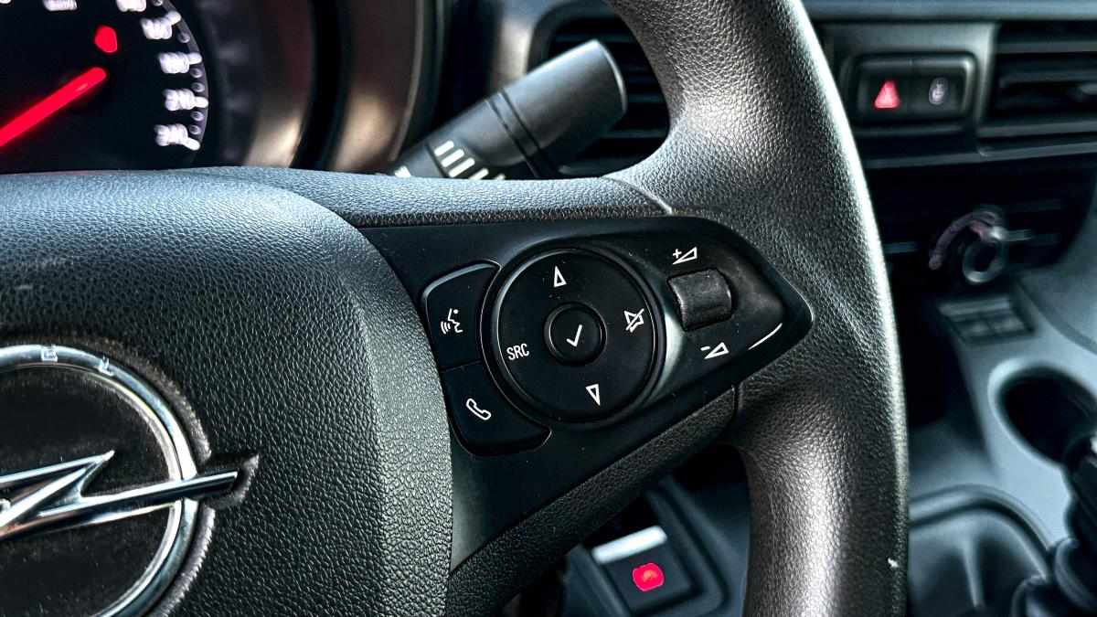 opel-combo-1-5-102cv-2022-diesel-1499cc
