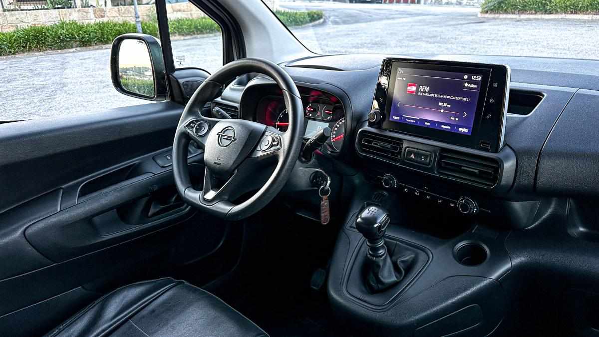 opel-combo-1-5-102cv-2022-diesel-1499cc