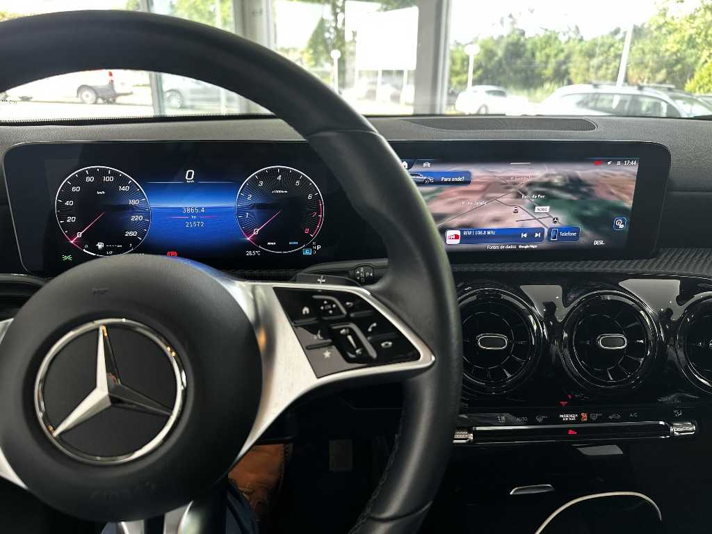 mercedes-benz-classe-a-2025-gasolina-1332cc