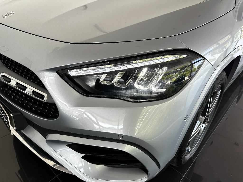 mercedes-benz-gla-2025-hibrido-1332cc