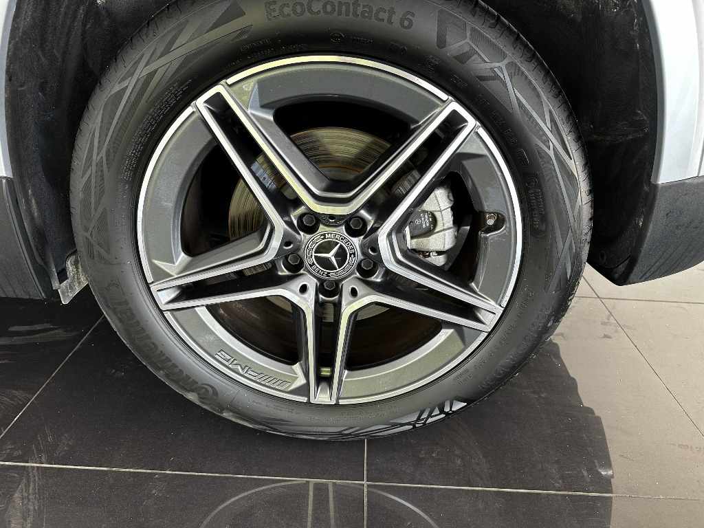 mercedes-benz-gla-2025-hibrido-1332cc