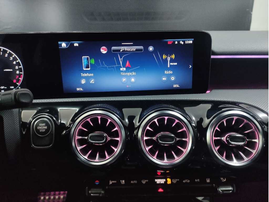 mercedes-benz-classe-a-2024-hibrido-1332cc