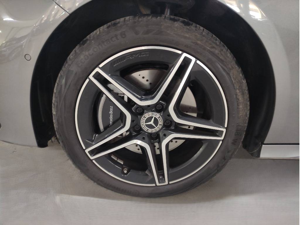 mercedes-benz-classe-a-2025-hibrido-1332cc