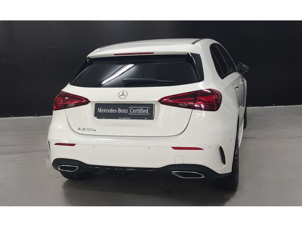 mercedes-benz-classe-a-2025-hibrido-1332cc